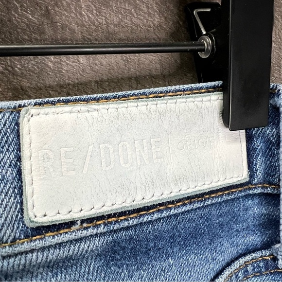 Re/Done Originals High Rise Ankle Crop Jeans in Dusty Blue - Picture 4 of 12